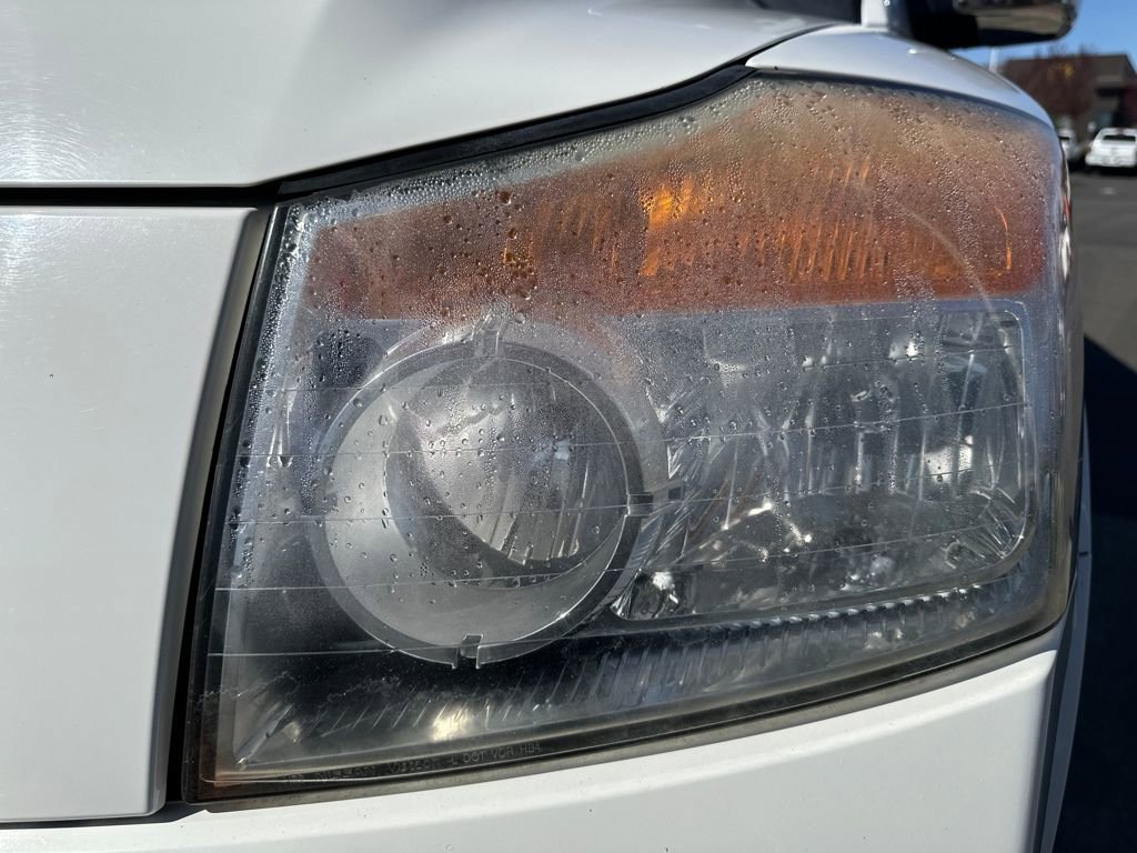 Used 2011 Nissan Armada SV image 9