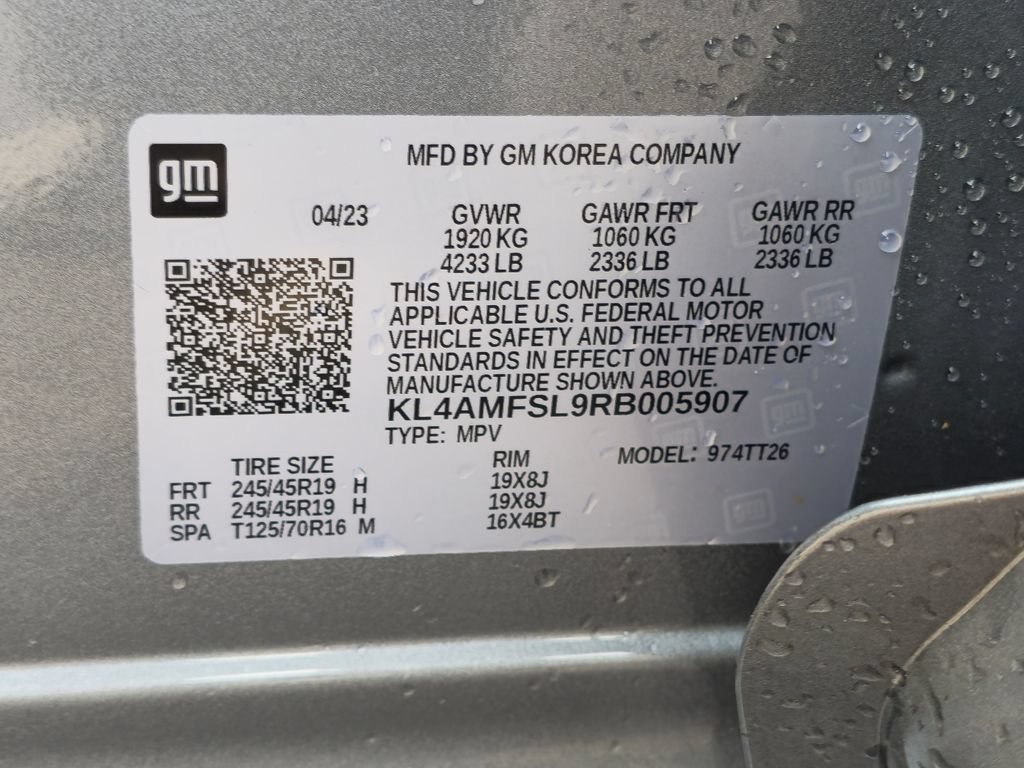 Used 2024 Buick Encore GX Avenir w/ Avenir Convenience Package FWD image 32