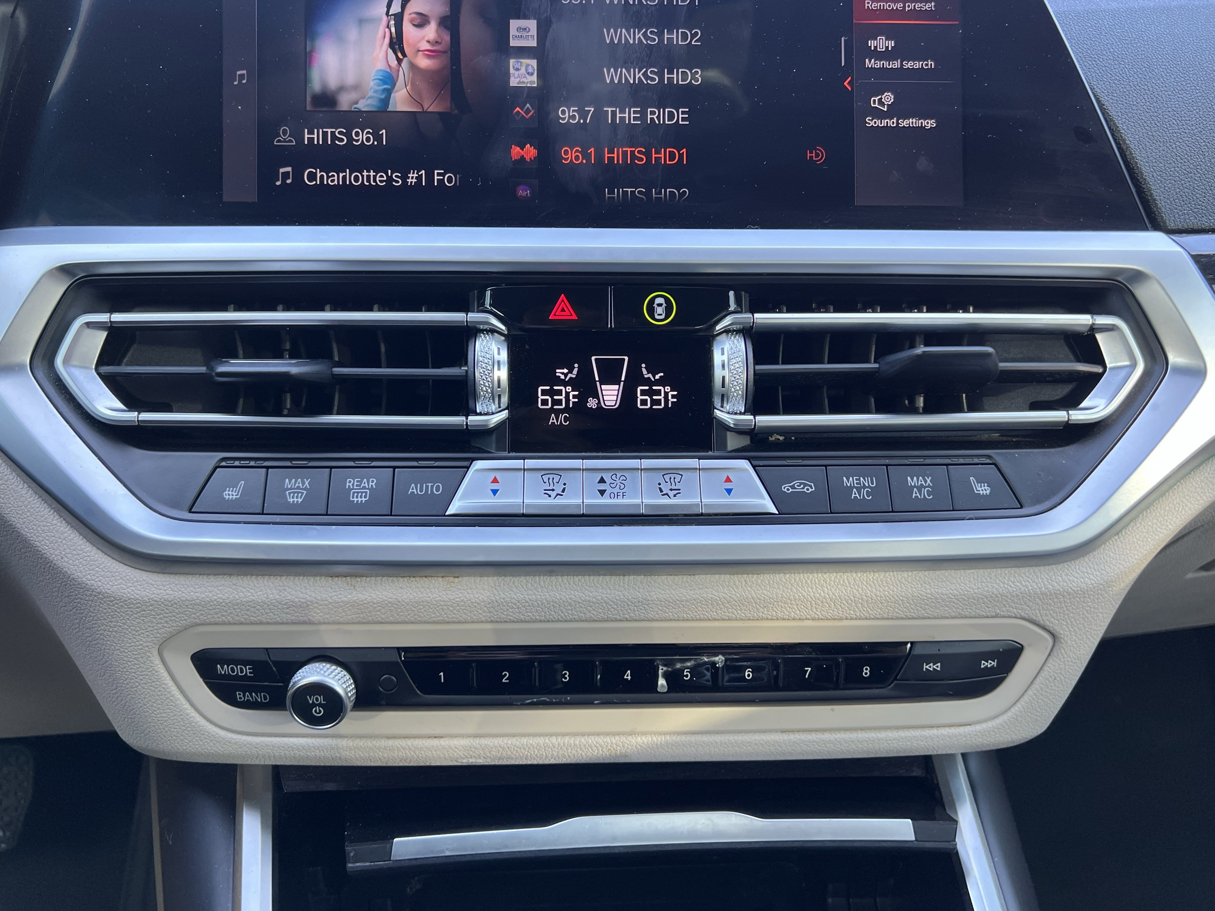 Used 2021 BMW 430i Coupe w/ Premium Package image 30