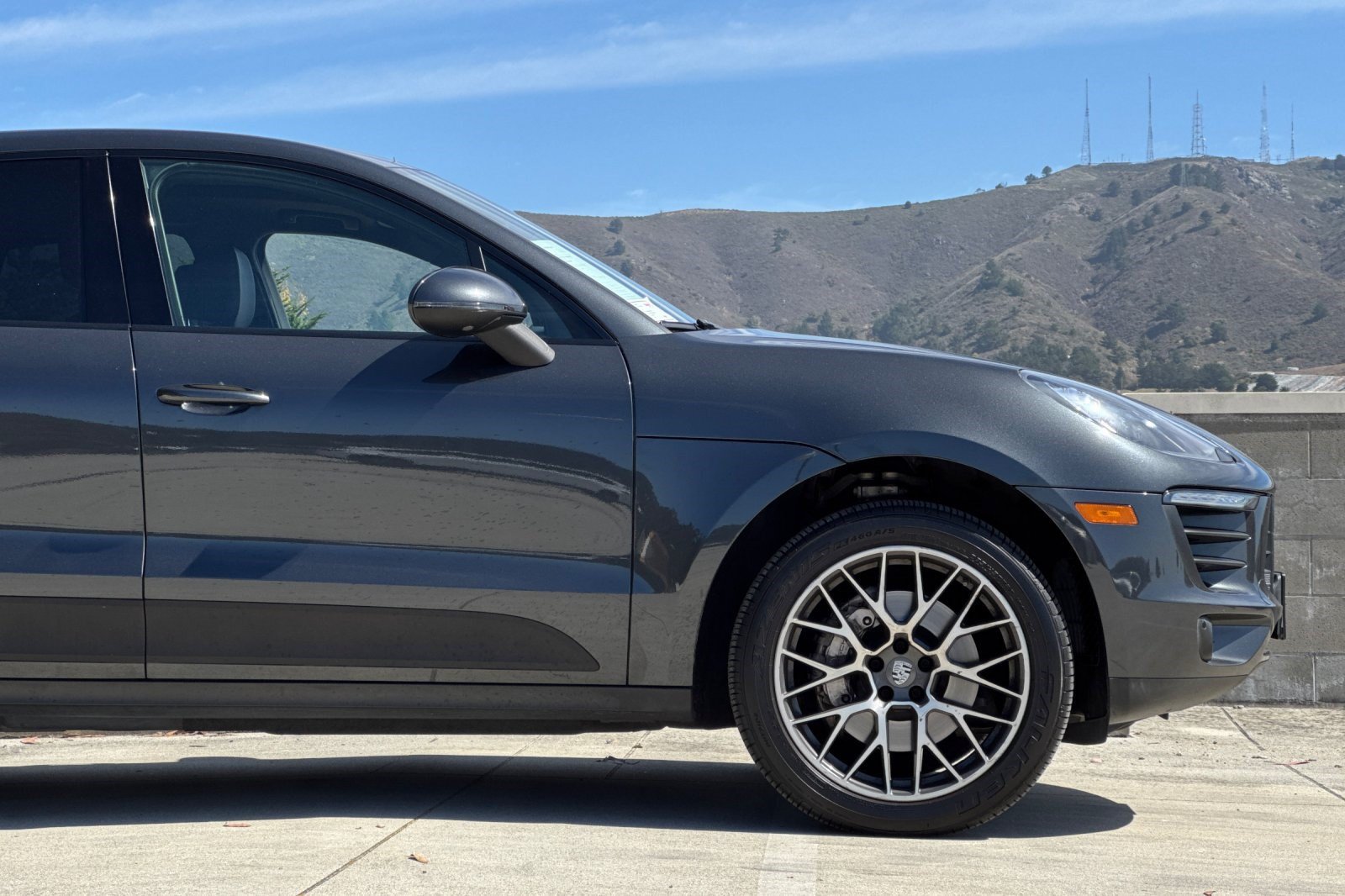Used 2018 Porsche Macan S AWD/4WD image 34