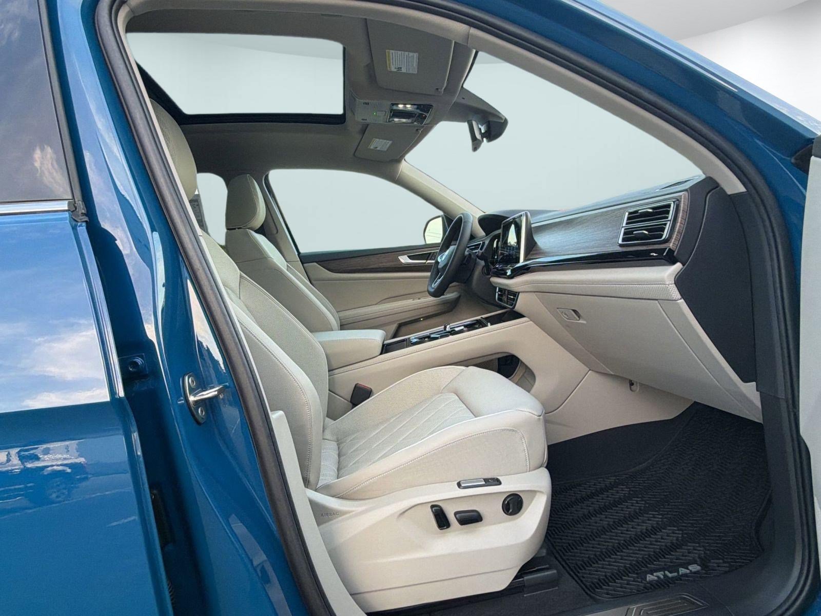 New 2026 Volkswagen Atlas SEL Premium R-Line AWD/4WD image 28