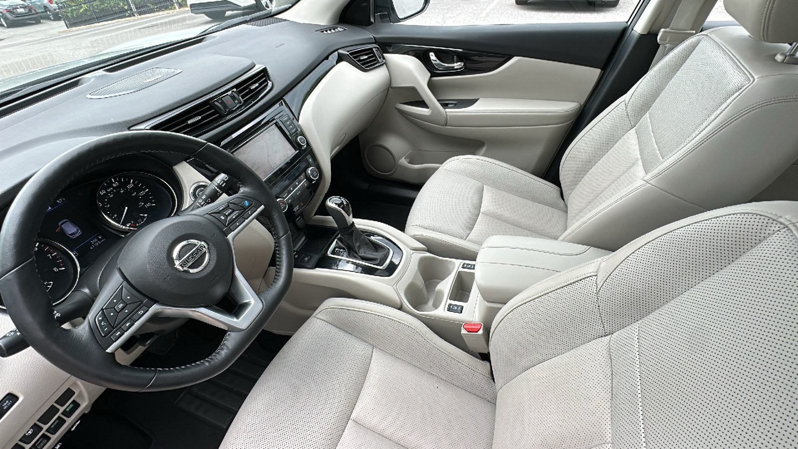 Used 2021 Nissan Rogue Sport SL w/ Premium Package AWD/4WD image 23