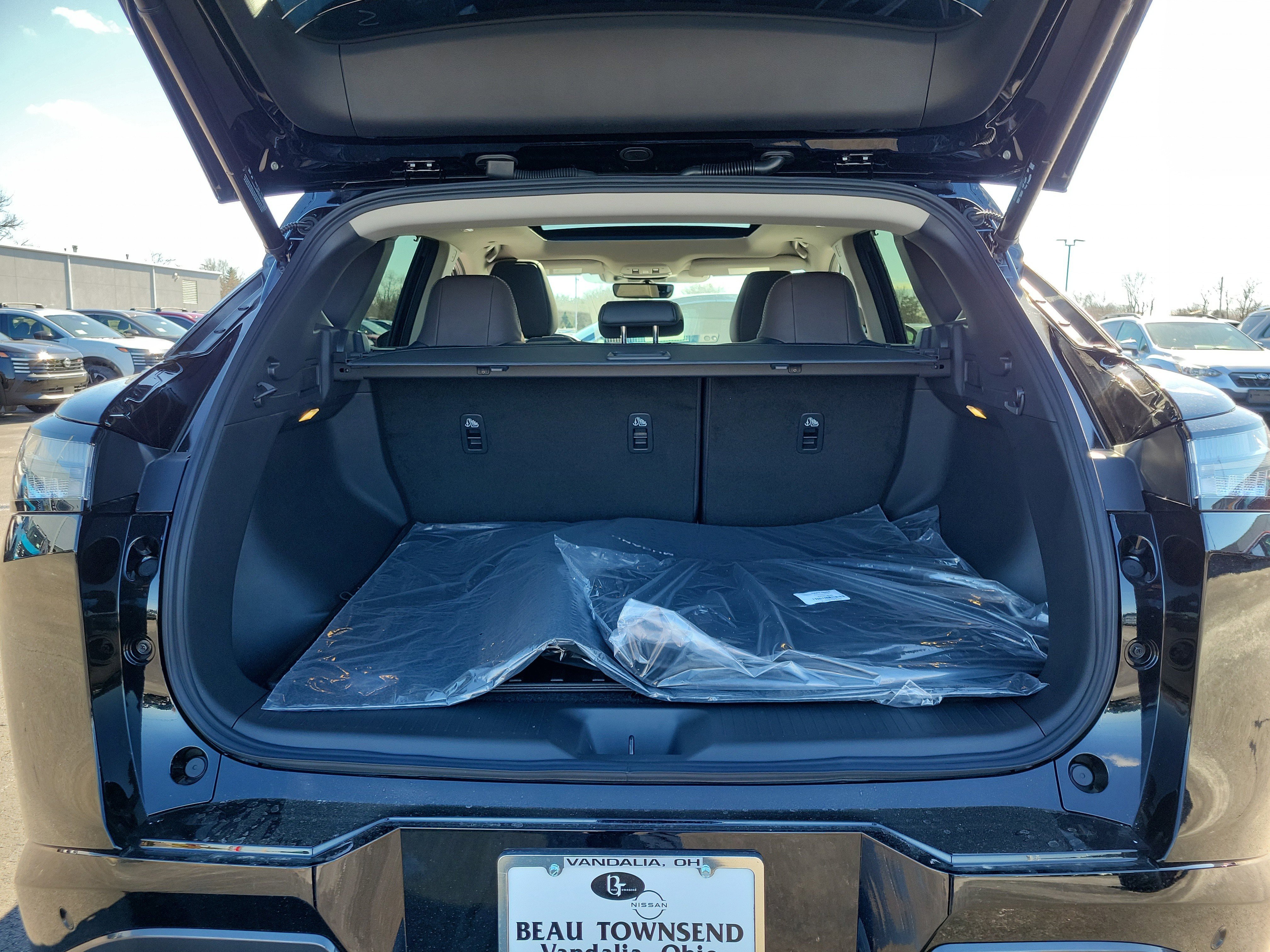 New 2026 Nissan Murano Platinum w/ Cargo Package image 8