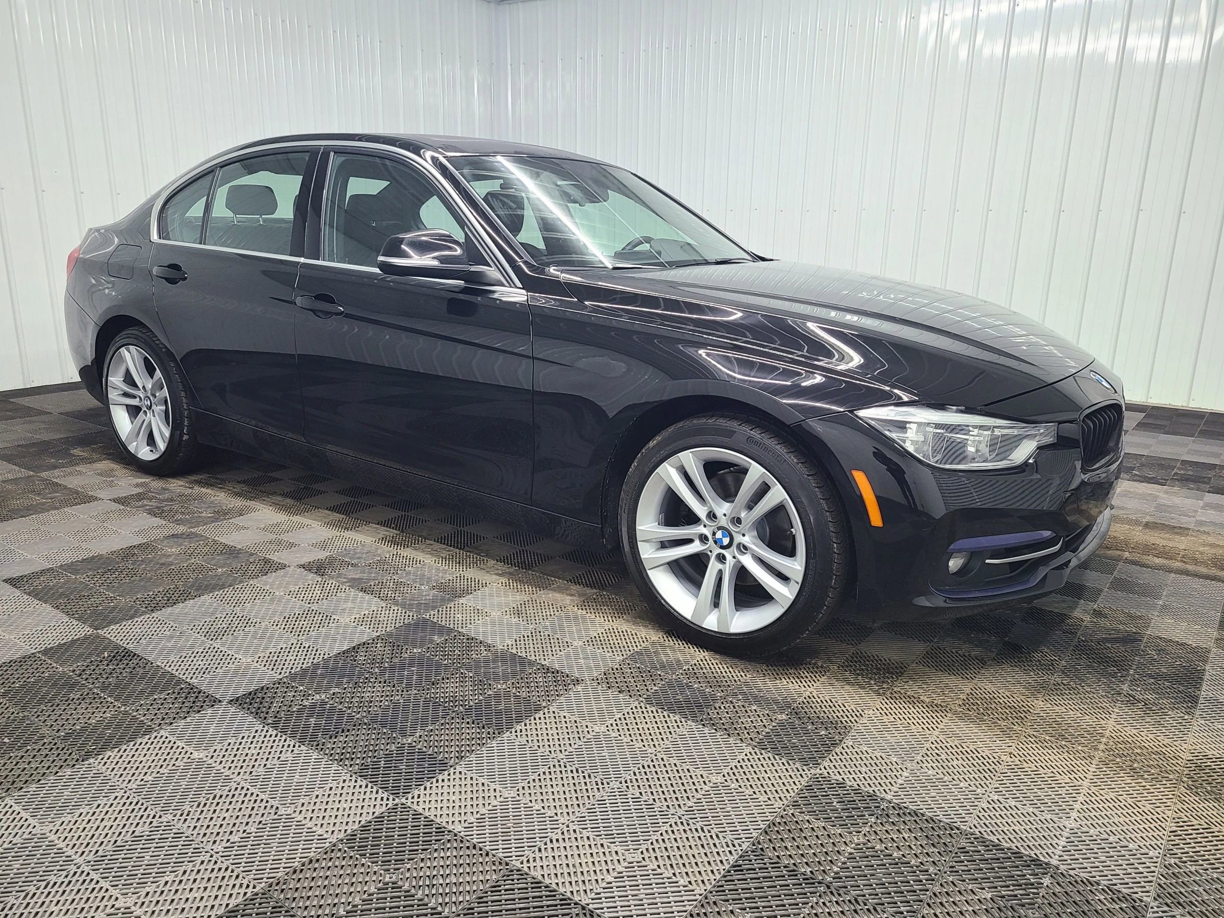 Used 2018 BMW 330i xDrive Sedan w/ Convenience Package