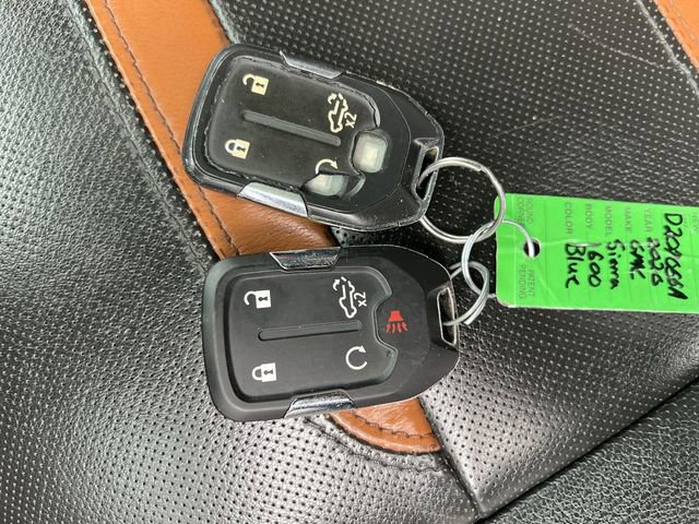 Used 2020 GMC Sierra 1500 AT4 w/ AT4 Premium Package image 25