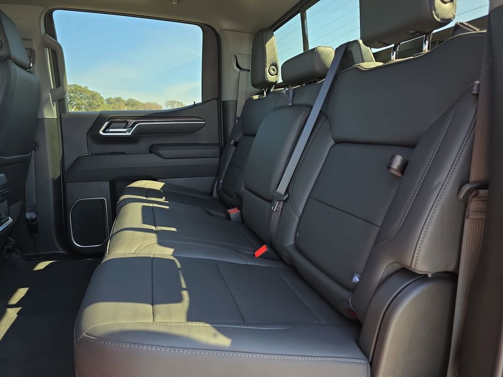 New 2025 Chevrolet Silverado 1500 LTZ w/ LTZ Premium Package AWD/4WD image 12