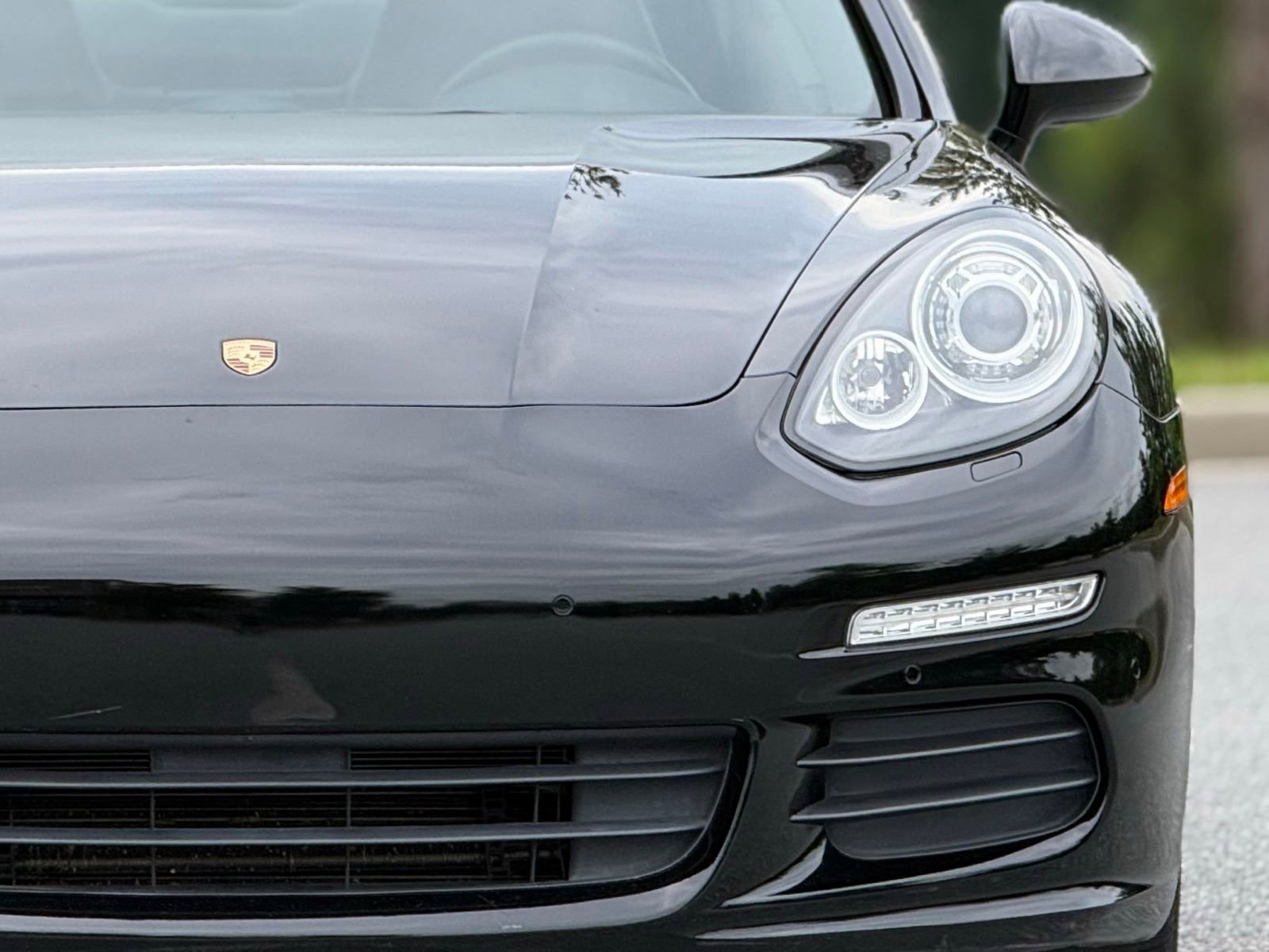 Used 2014 Porsche Panamera RWD image 15
