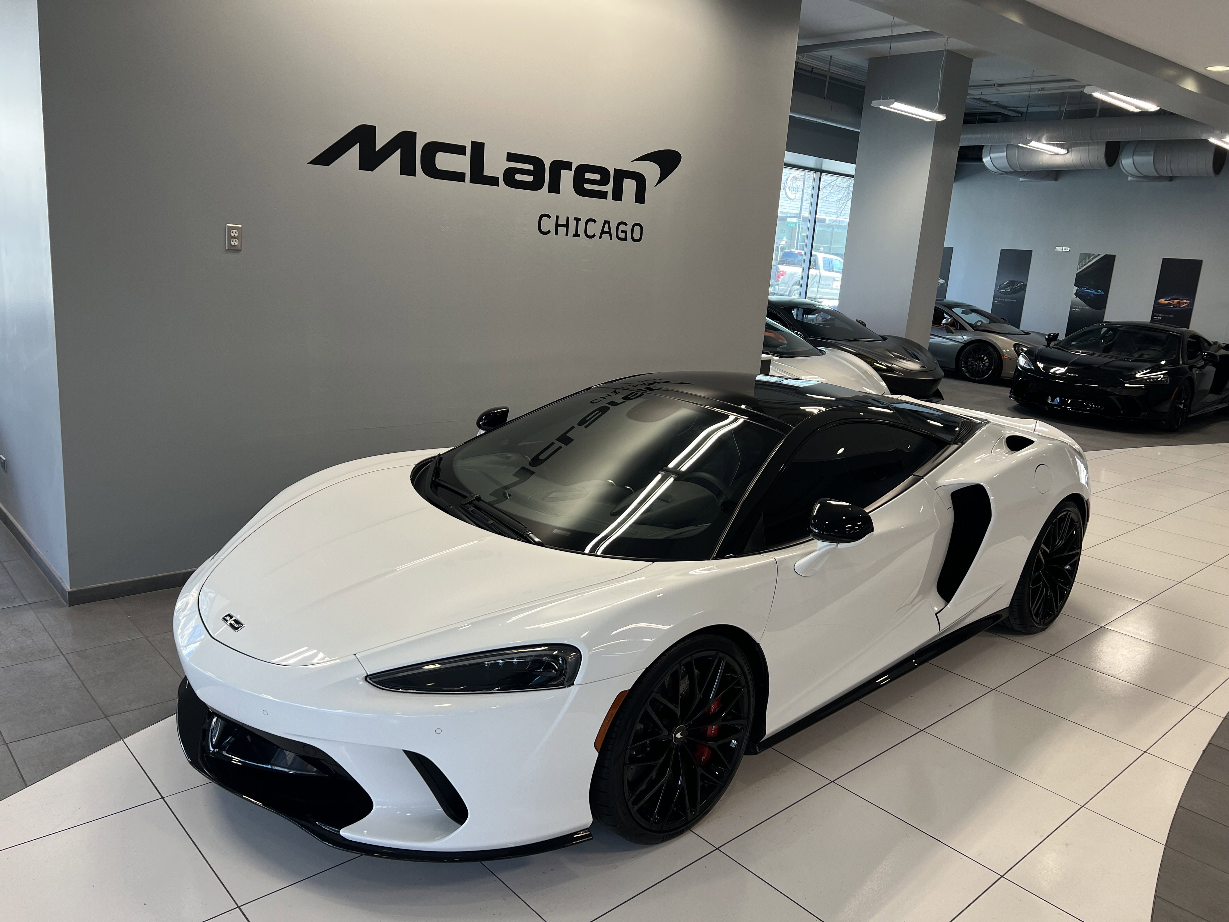 Used 2023 McLaren GT image 4