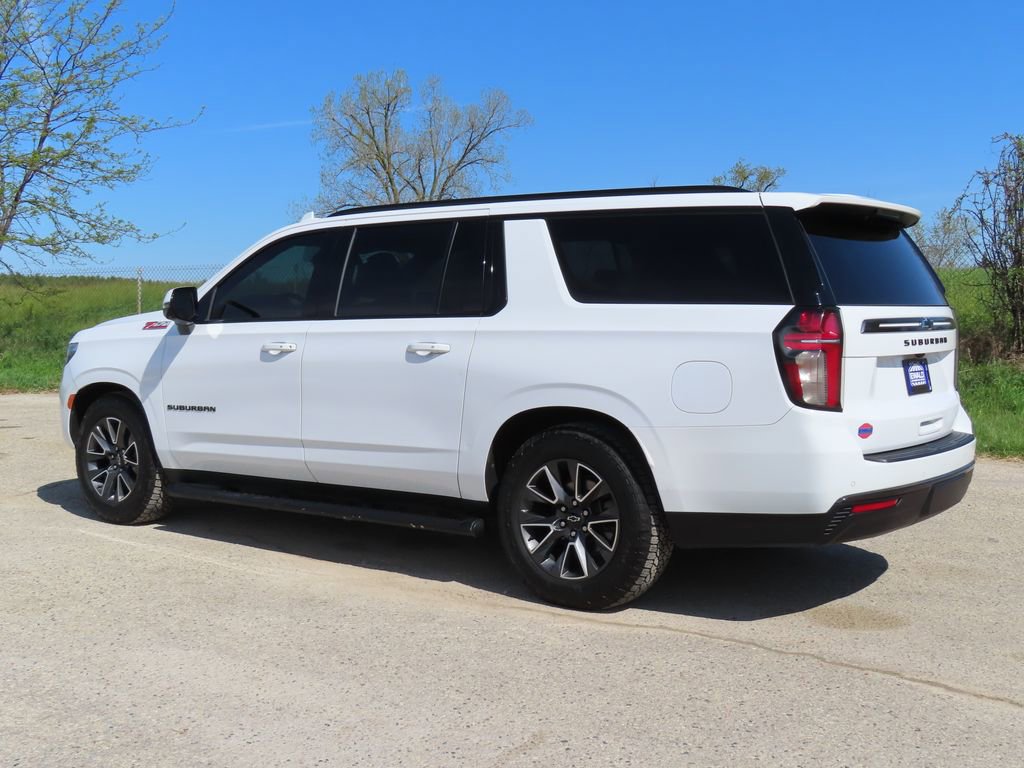 Used 2021 Chevrolet Suburban Z71 w/ Z71 Off-Road Package AWD/4WD image 26