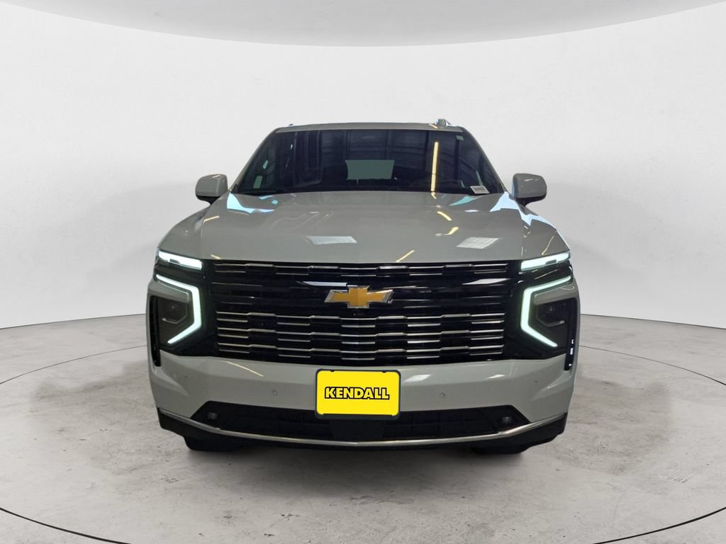 Certified 2026 Chevrolet Tahoe High Country AWD/4WD image 3