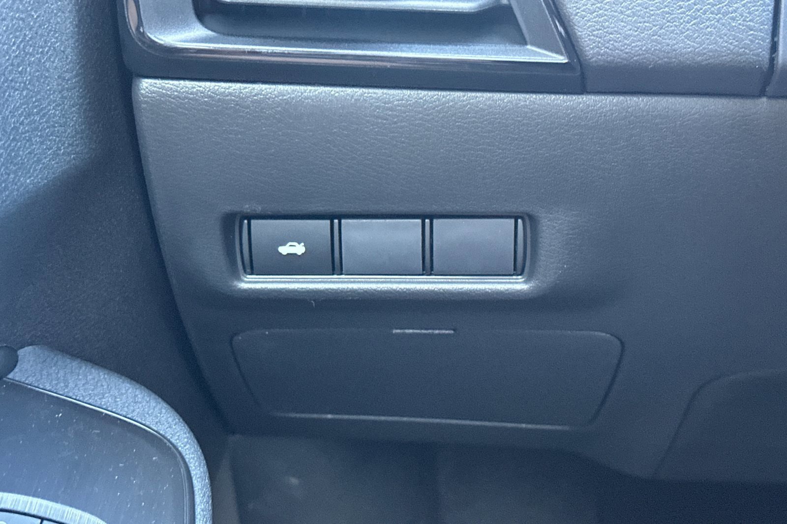 New 2027 Nissan Sentra SR FWD image 28