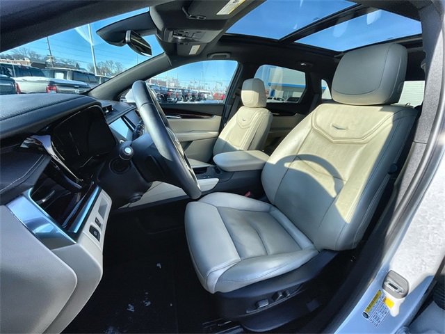 Certified 2018 Cadillac XT5 Premium Luxury image 20