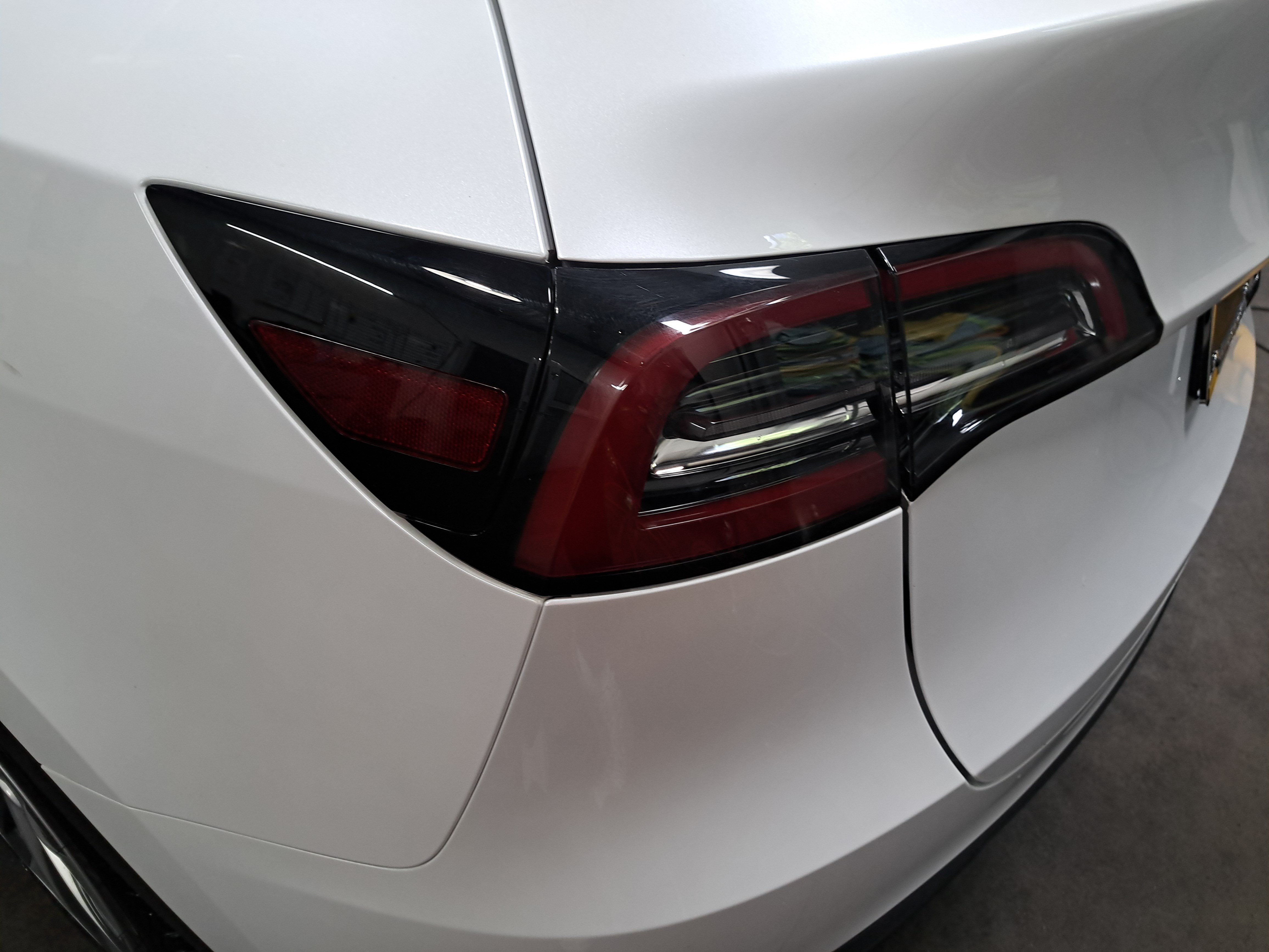 Used 2023 Tesla Model Y Long Range AWD/4WD image 32