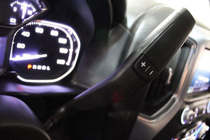 Used 2022 GMC Sierra 1500 SLE image 38