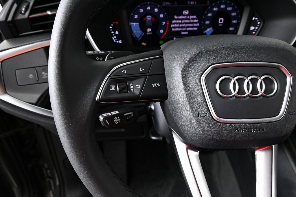 New 2025 Audi Q3 2.0T Premium image 9