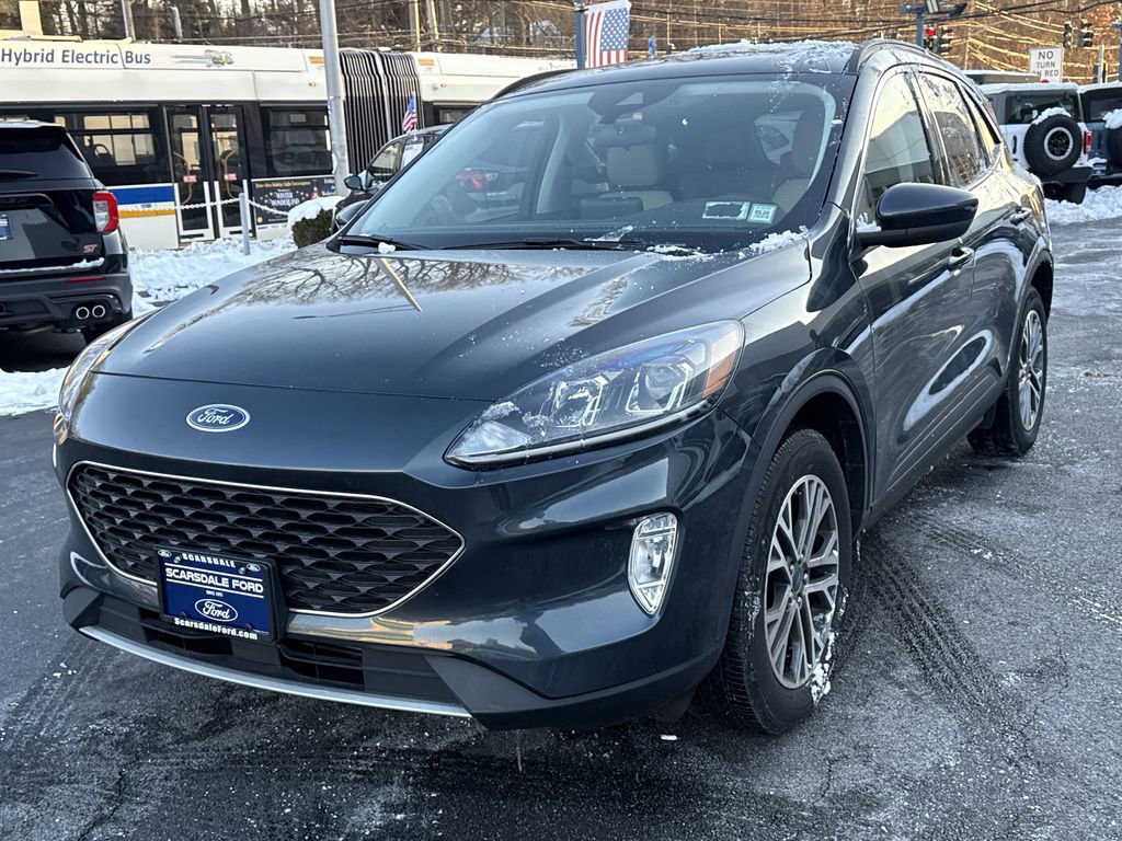 Used 2022 Ford Escape SEL image 7