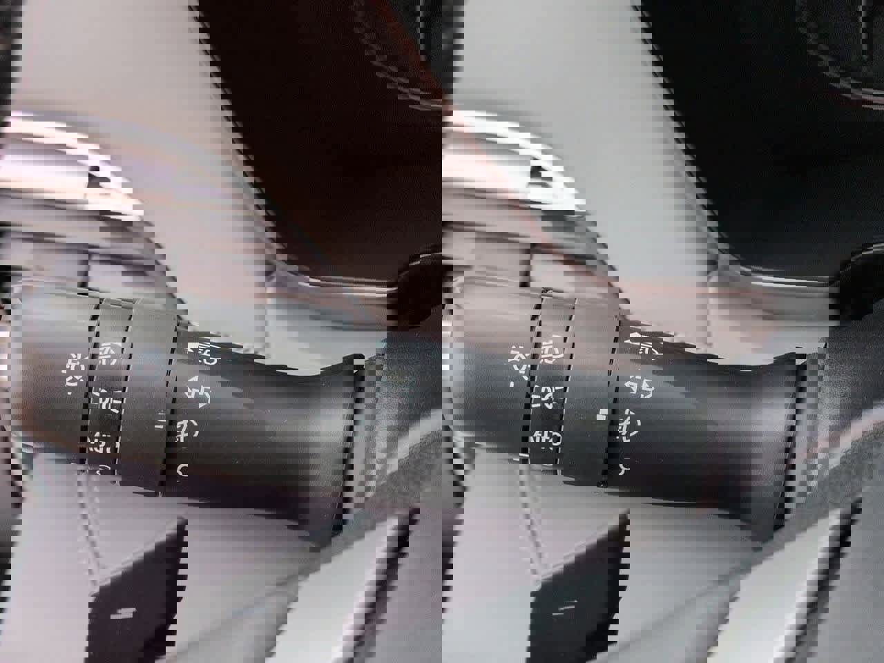 Used 2023 Subaru Outback Limited image 28