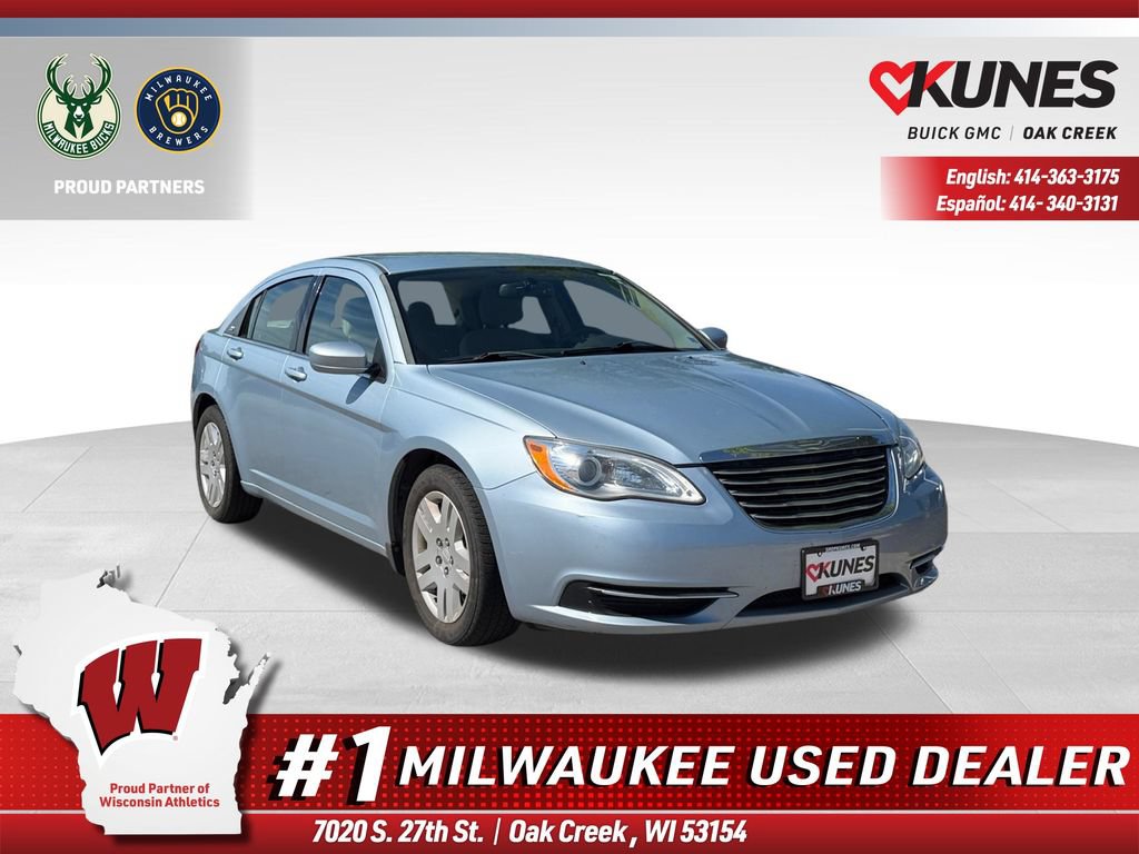 Used 2013 Chrysler 200 LX FWD image 1