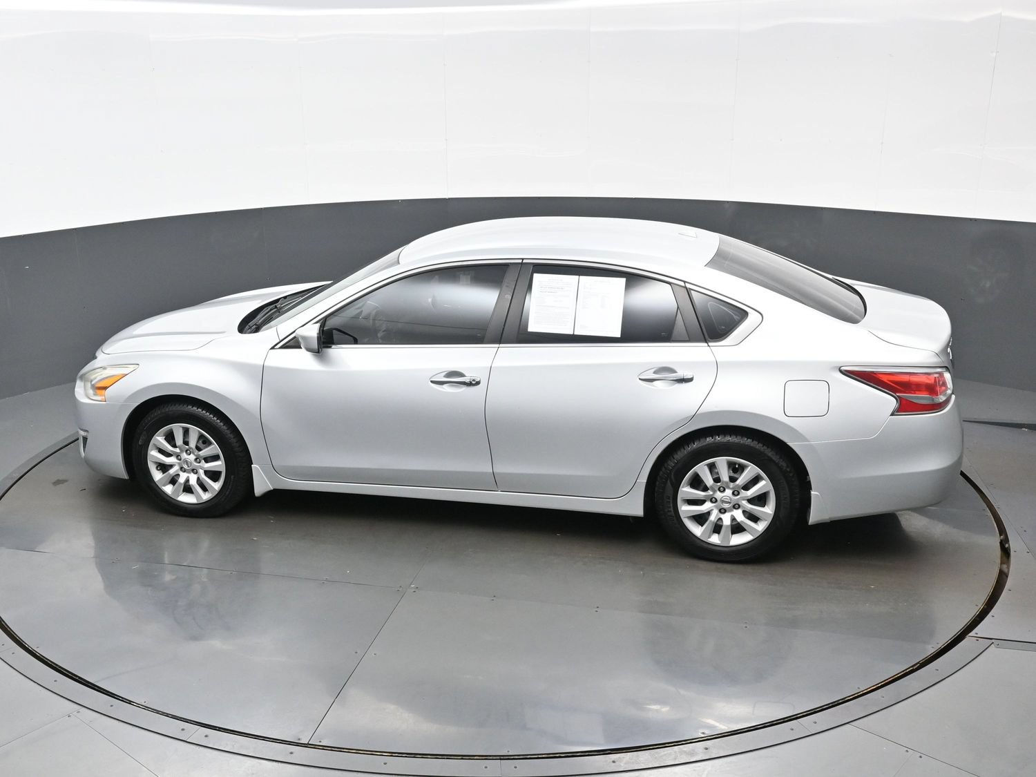 Used 2014 Nissan Altima 2.5 S w/ Display Audio Package FWD image 36