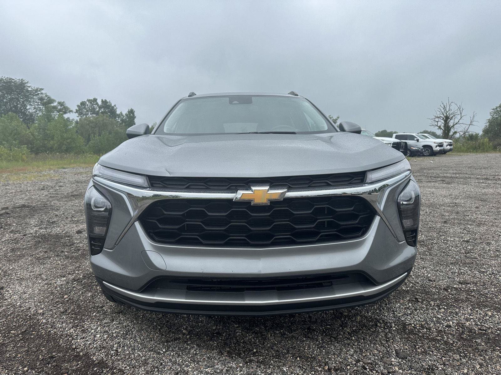 Used 2024 Chevrolet Trax LT w/ LT Convenience Package FWD image 13