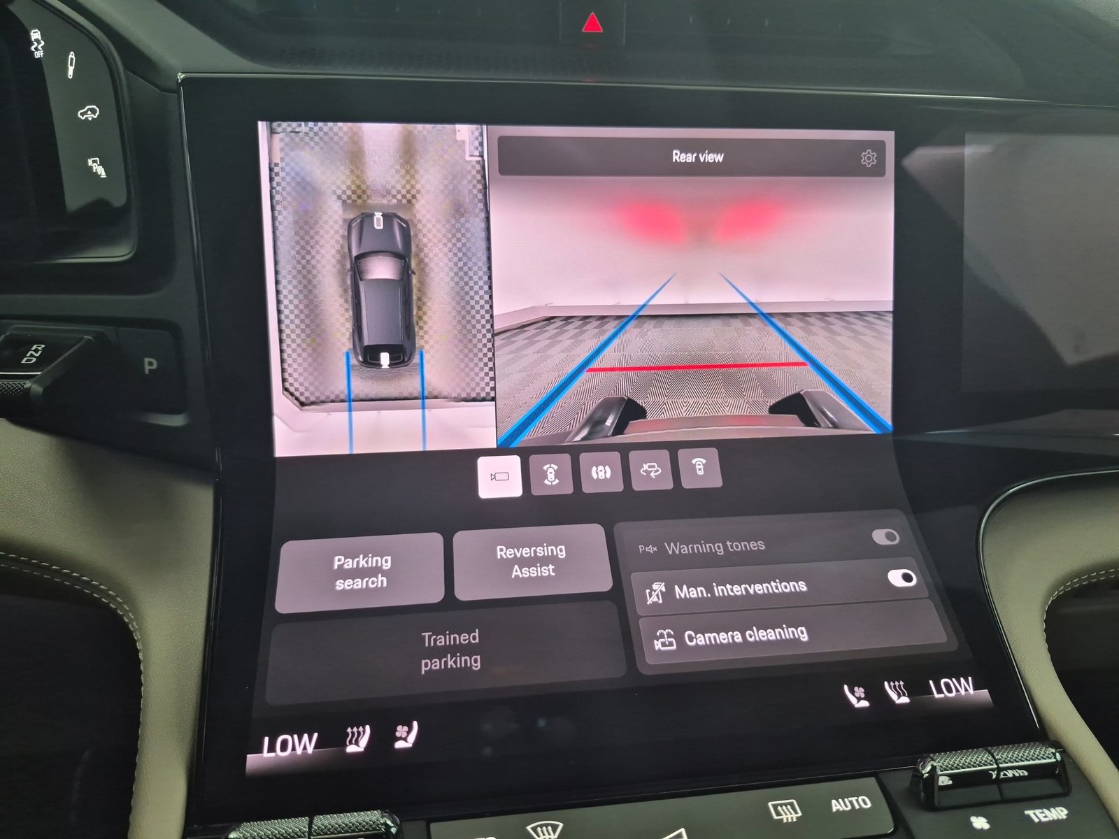 New 2026 Porsche Cayenne Electric AWD/4WD image 13