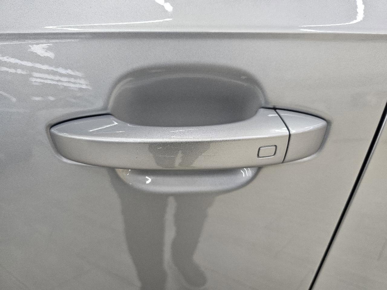 Used 2017 Audi Q7 3.0T Prestige image 13