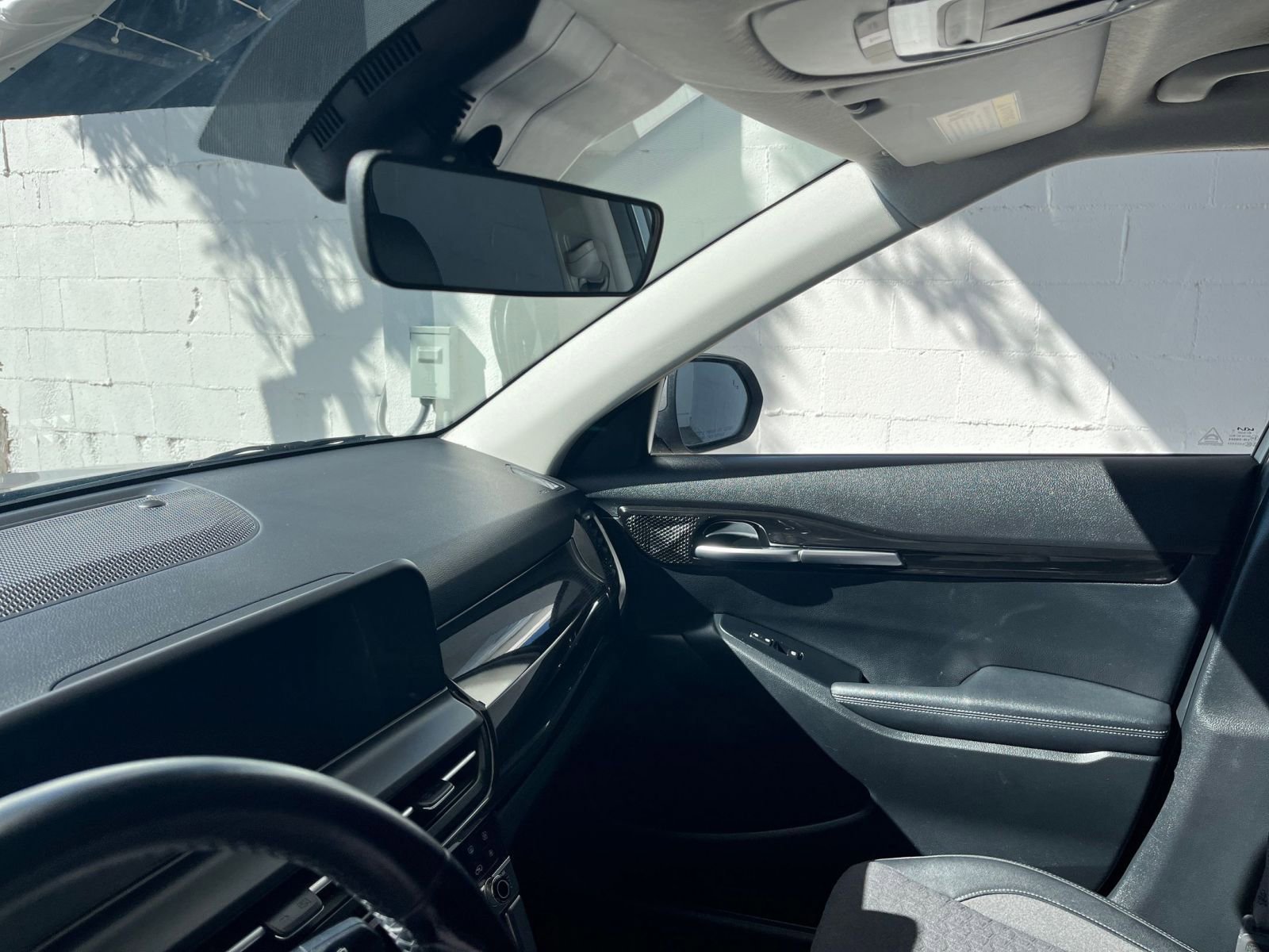 Used 2025 Kia Seltos S image 37