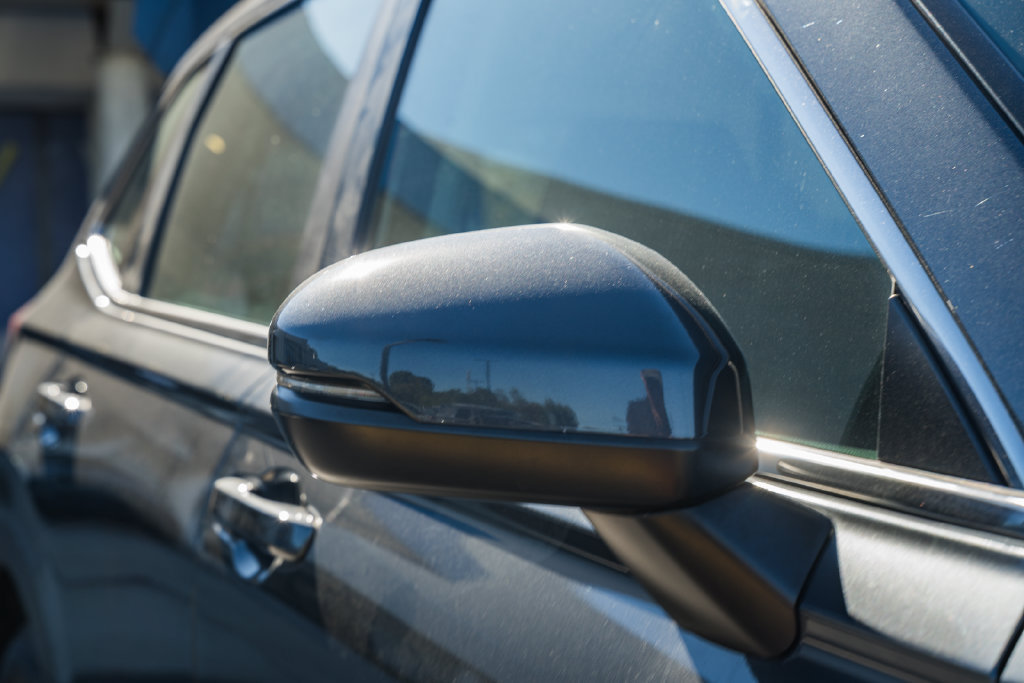 Used 2023 Honda CR-V LX image 9