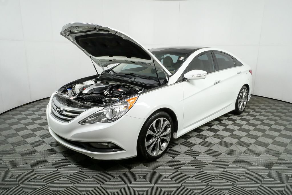 Used 2014 Hyundai Sonata Limited w/ Technology Package 06 image 32