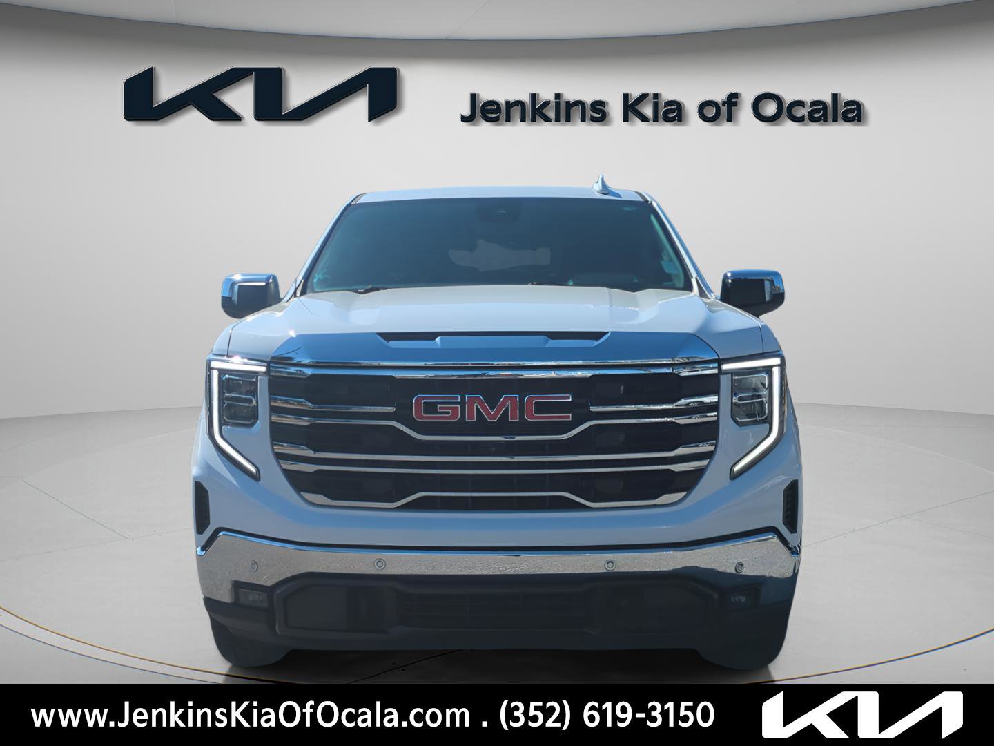 Used 2023 GMC Sierra 1500 SLT w/ SLT Premium Plus Package image 8