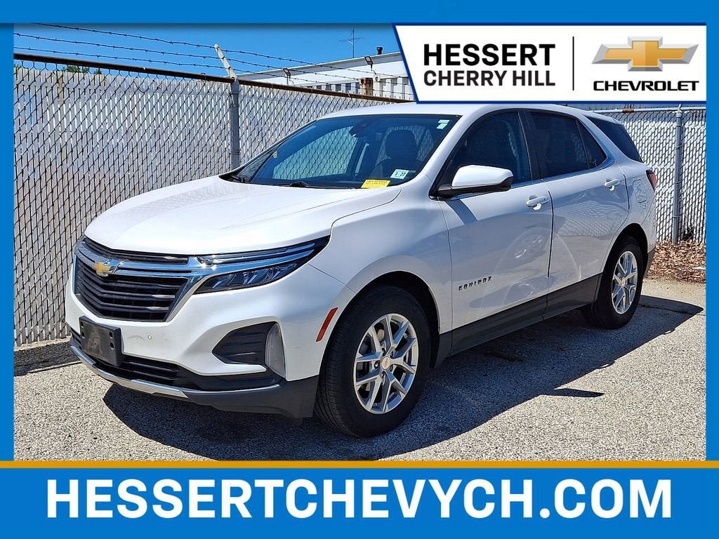 Certified 2022 Chevrolet Equinox LT FWD image 1