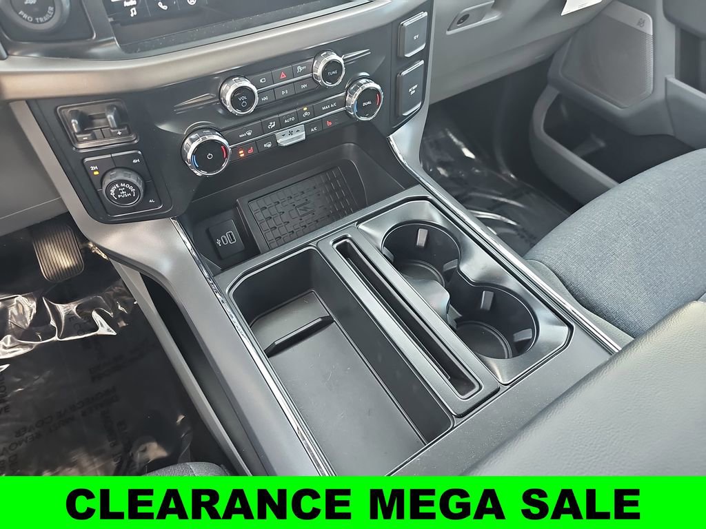 New 2025 Ford F150 XLT w/ Equipment Group 303A High image 24
