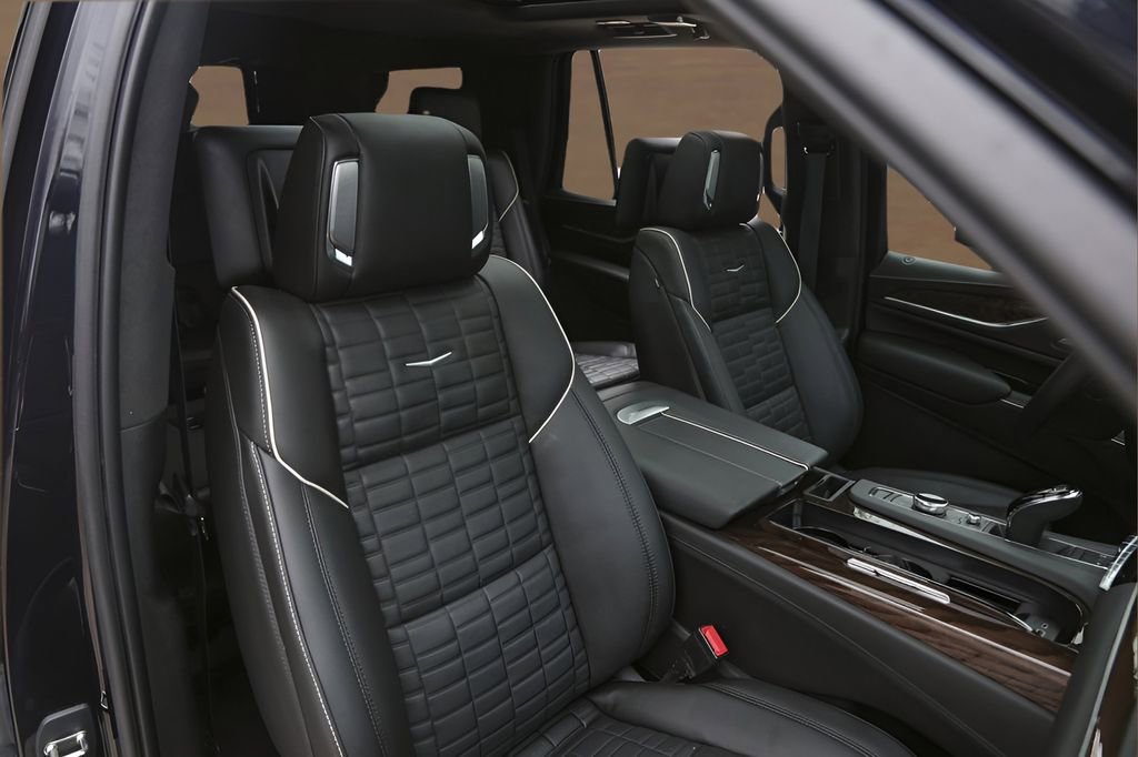 Certified 2023 Cadillac Escalade Premium Luxury Platinum RWD image 30