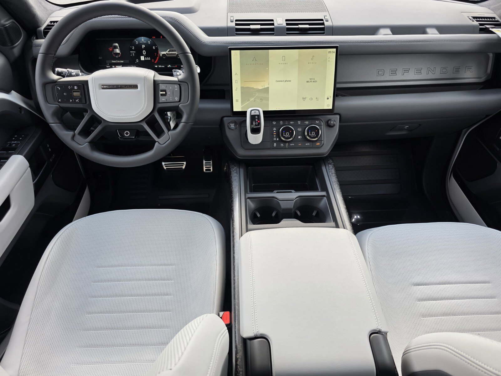 New 2026 Land Rover Defender 110 AWD/4WD image 4