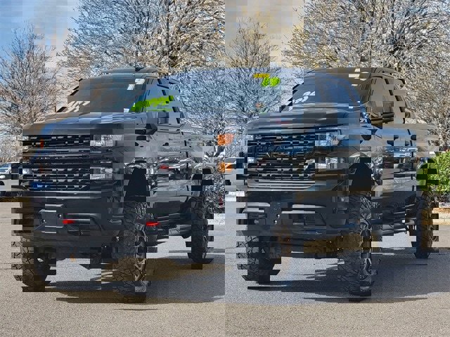 Used 2019 Chevrolet Silverado 1500 Custom Trail Boss w/ Custom Convenience Package image 4