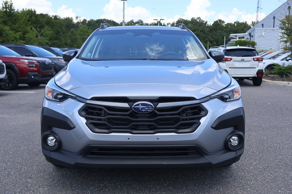 Used 2024 Subaru Crosstrek 2.0i Premium AWD/4WD image 3