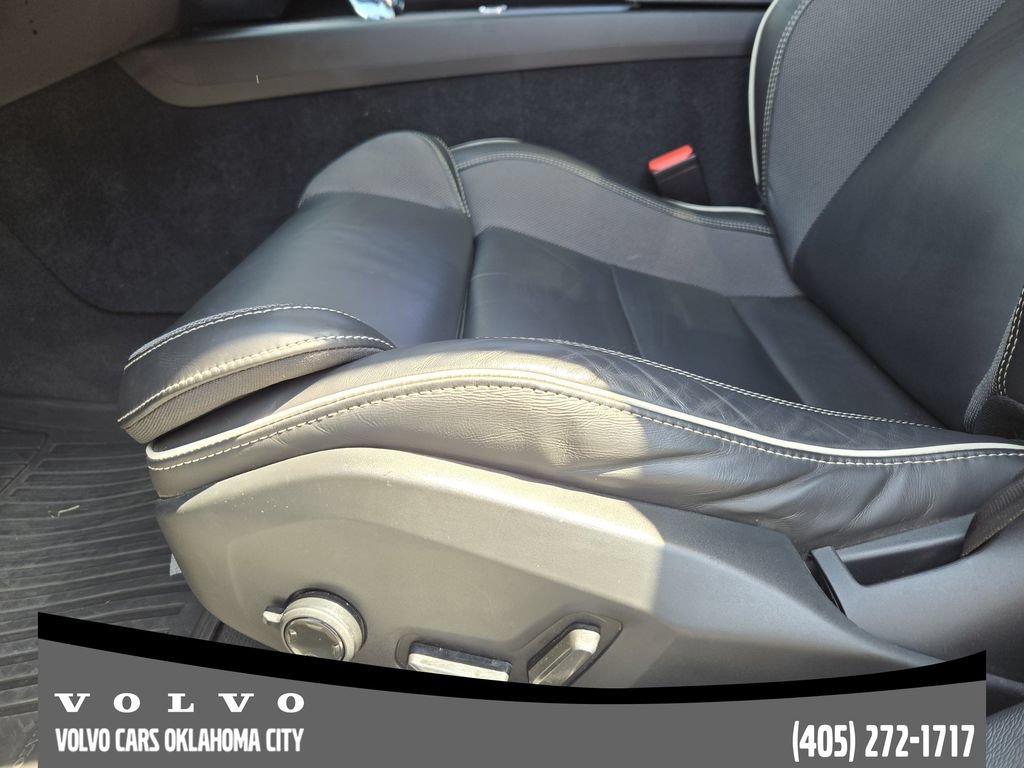 Certified 2024 Volvo S60 B5 Plus FWD image 18