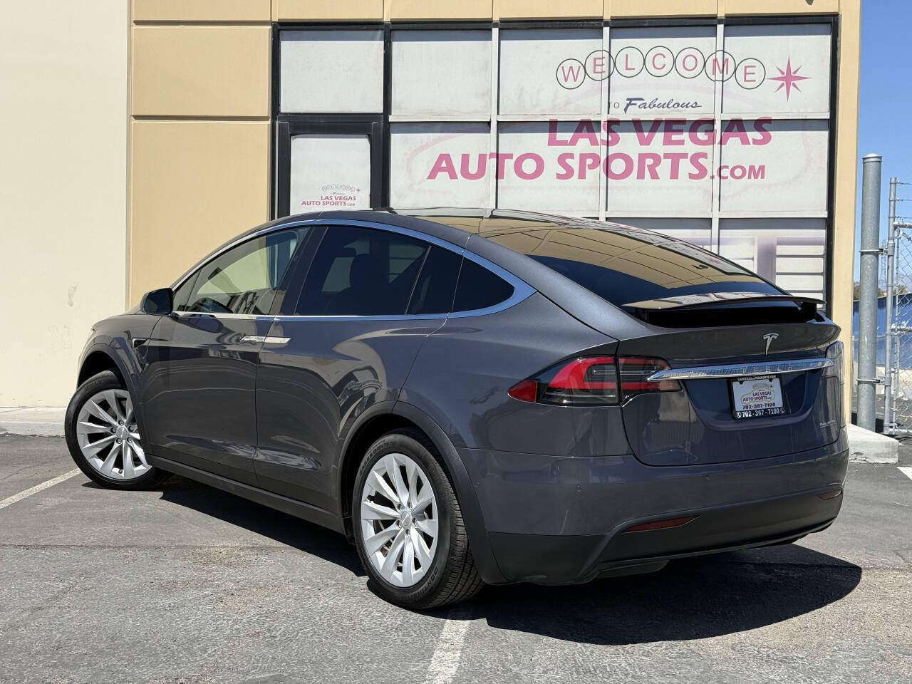 Used 2020 Tesla Model X Performance AWD/4WD image 10