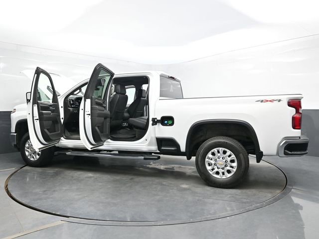 Used 2024 Chevrolet Silverado 2500 LTZ image 42
