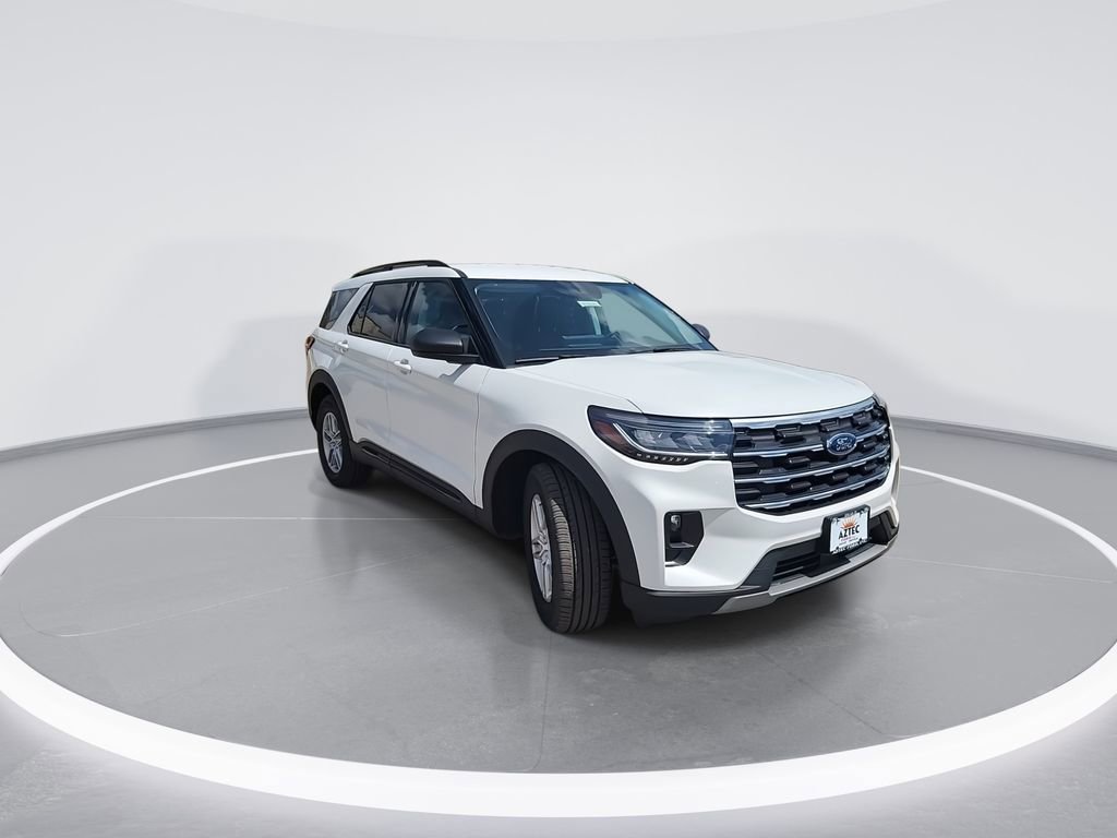 New 2026 Ford Explorer Active w/ Active Comfort Package image 2