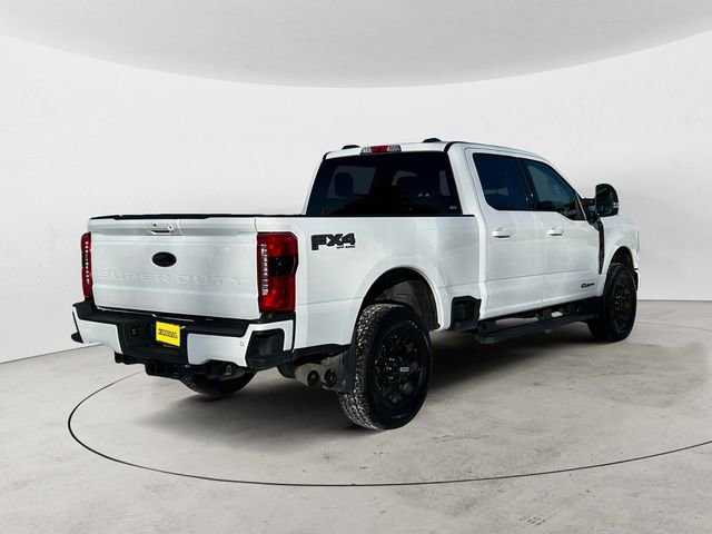 Used 2025 Ford F350 Lariat w/ Black Appearance Package image 5