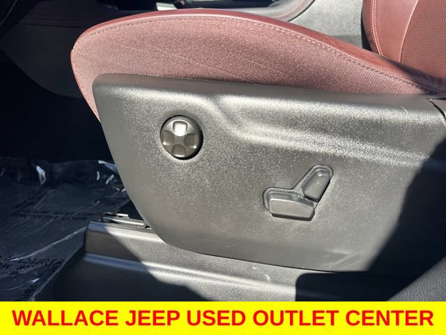 Certified 2025 Dodge Durango R/T AWD/4WD image 20