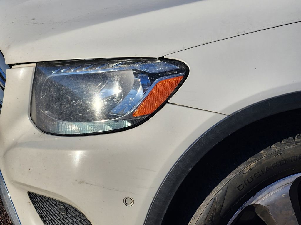 Used 2018 Mercedes-Benz GLC 300 image 5