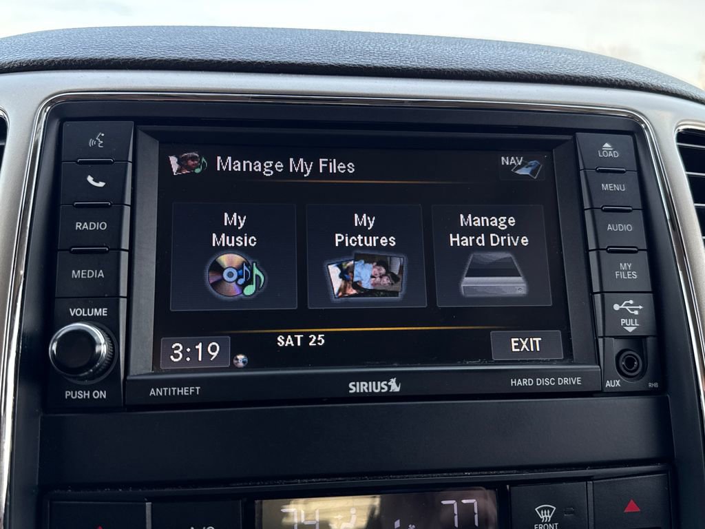 Used 2013 Jeep Grand Cherokee Laredo image 23