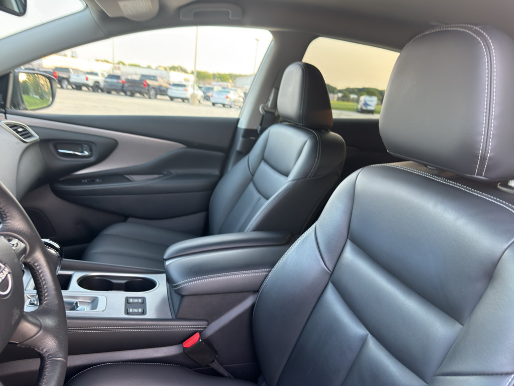 Certified 2023 Nissan Murano SV w/ SV Midnight Edition Package AWD/4WD image 26