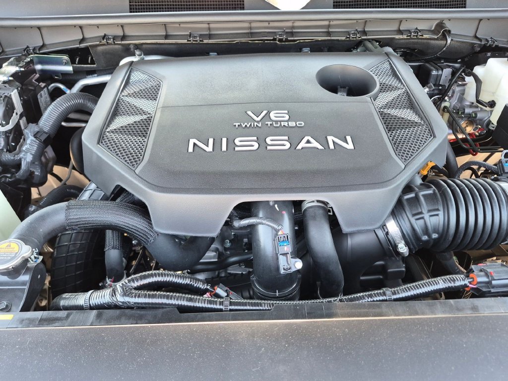 New 2026 Nissan Armada PRO-4X w/ Captain's Chari Seat Package AWD/4WD image 31