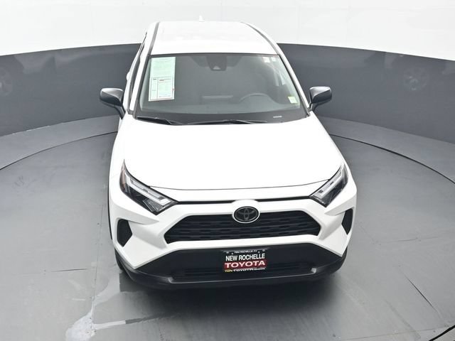 Used 2023 Toyota RAV4 LE AWD/4WD image 43