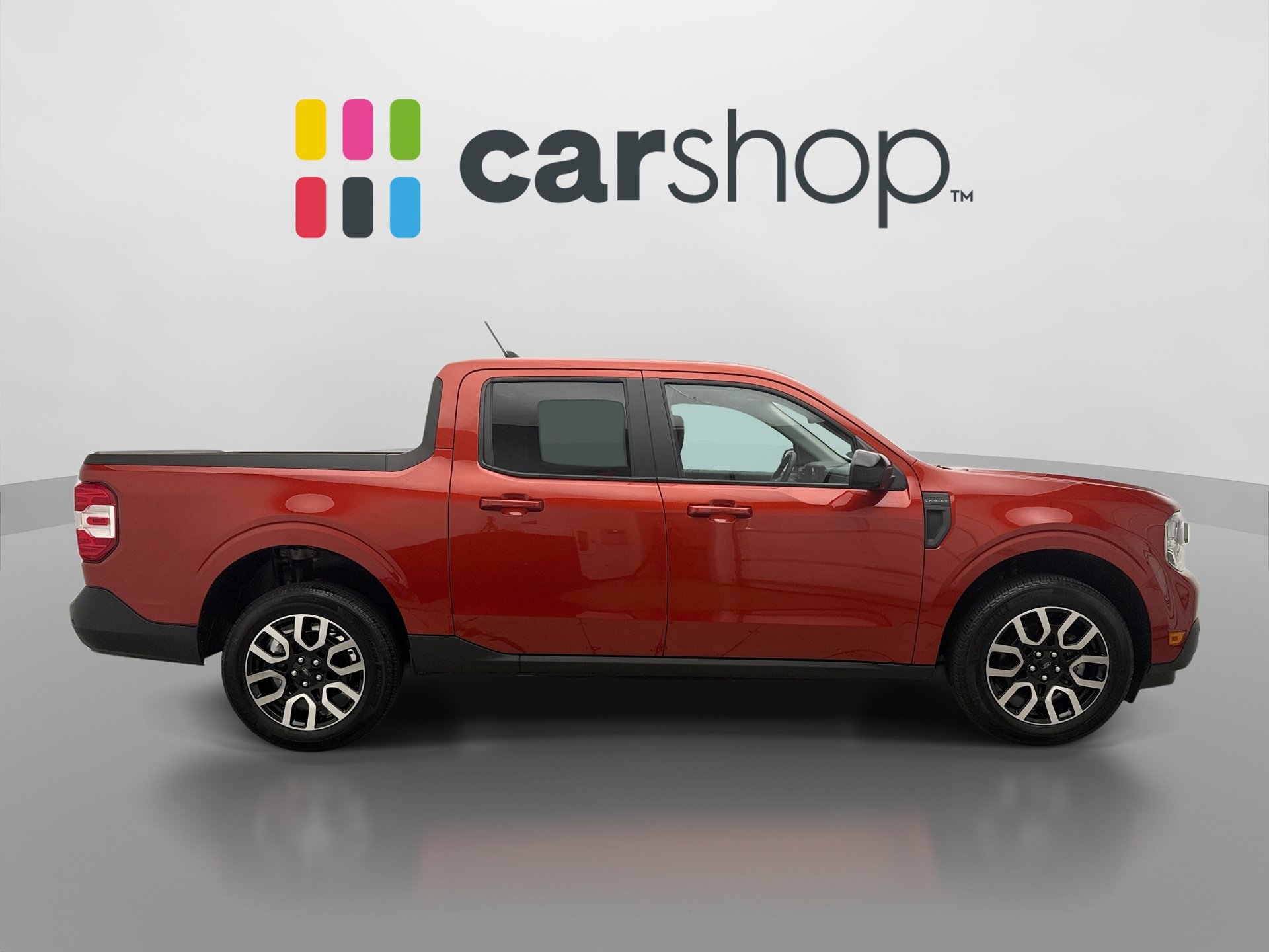 Used 2024 Ford Maverick Lariat FWD image 6
