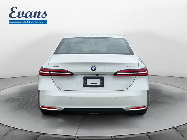 Used 2026 BMW 540i xDrive AWD/4WD image 5