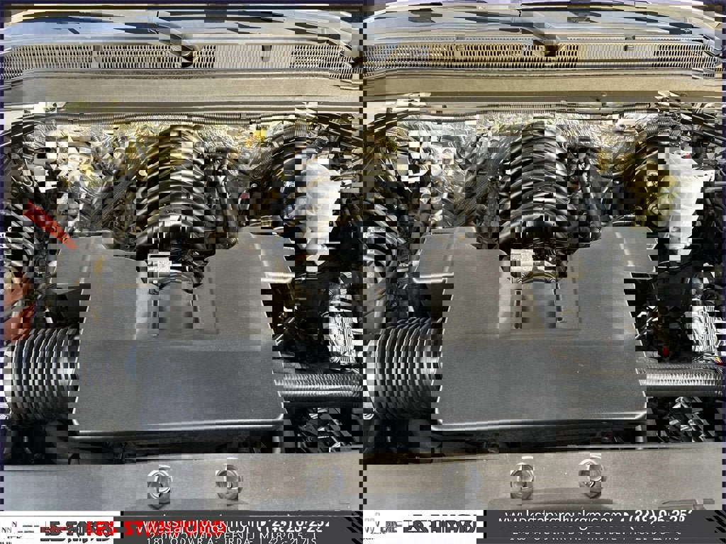 Used 2018 GMC Yukon Denali w/ Denali Ultimate Package image 12